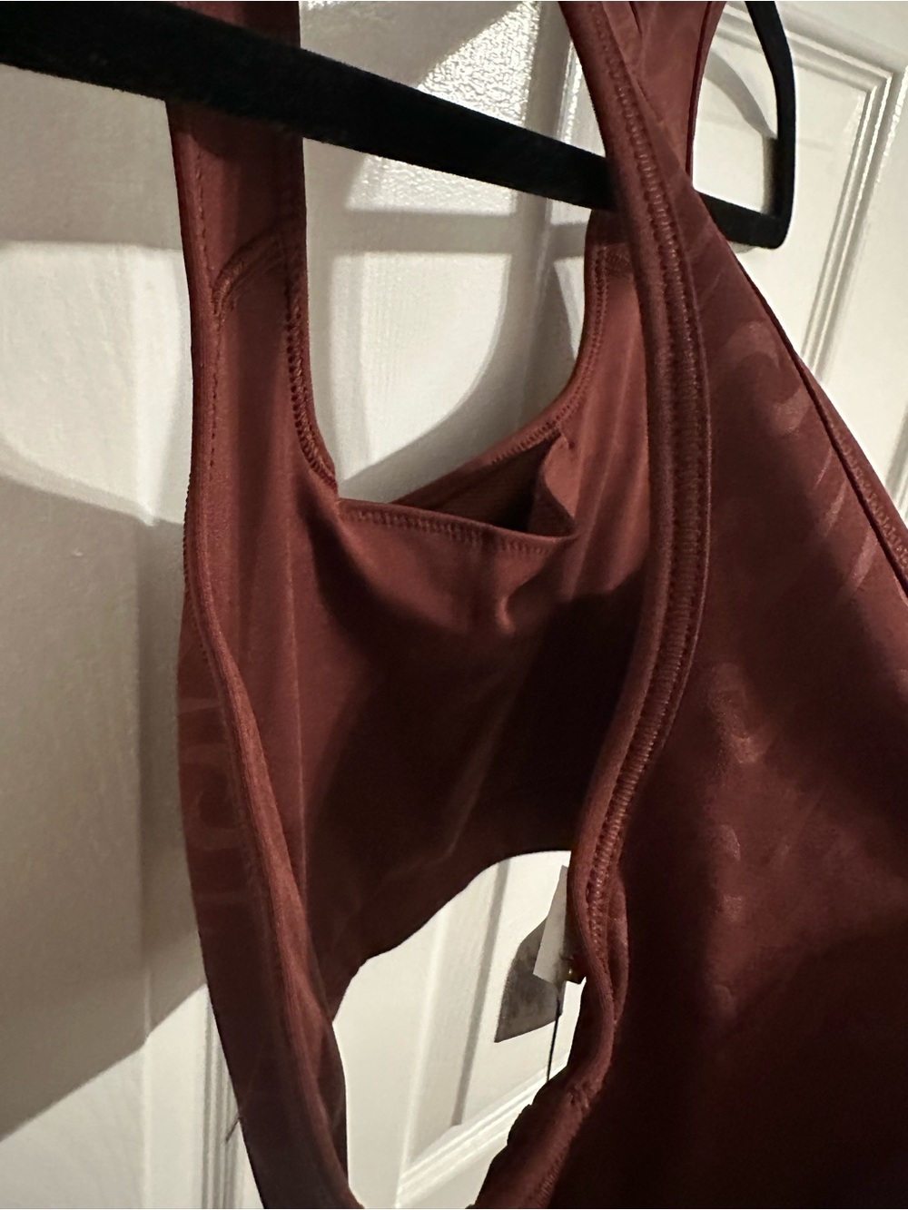 Nike Women's Sports Bra - Picture 7 of 7